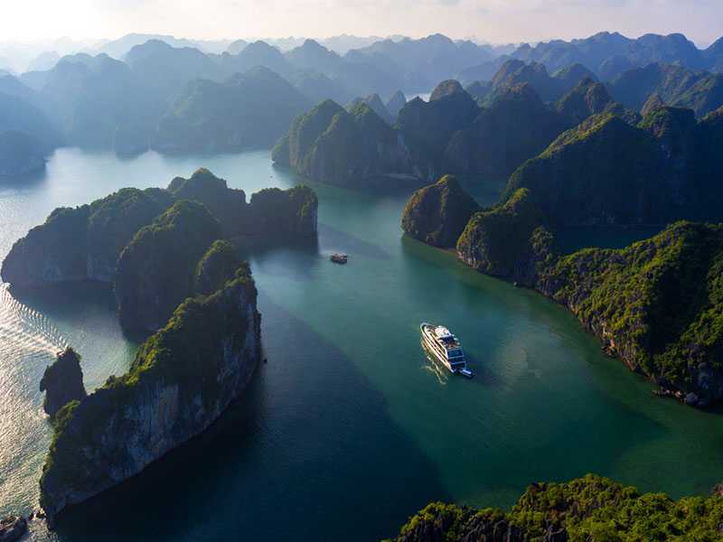 halong-bay-cruise